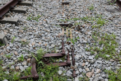 Connecting rods of the mechanical signalling and switches