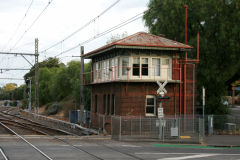 Level crossing in Kensington